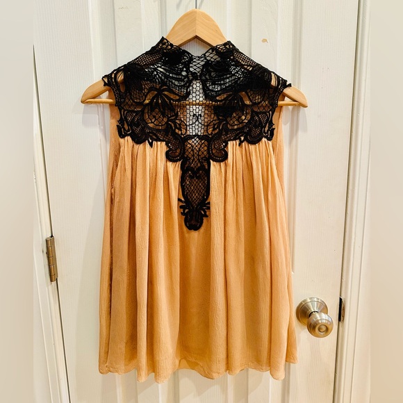 INTERMIX blouse - Picture 1 of 9